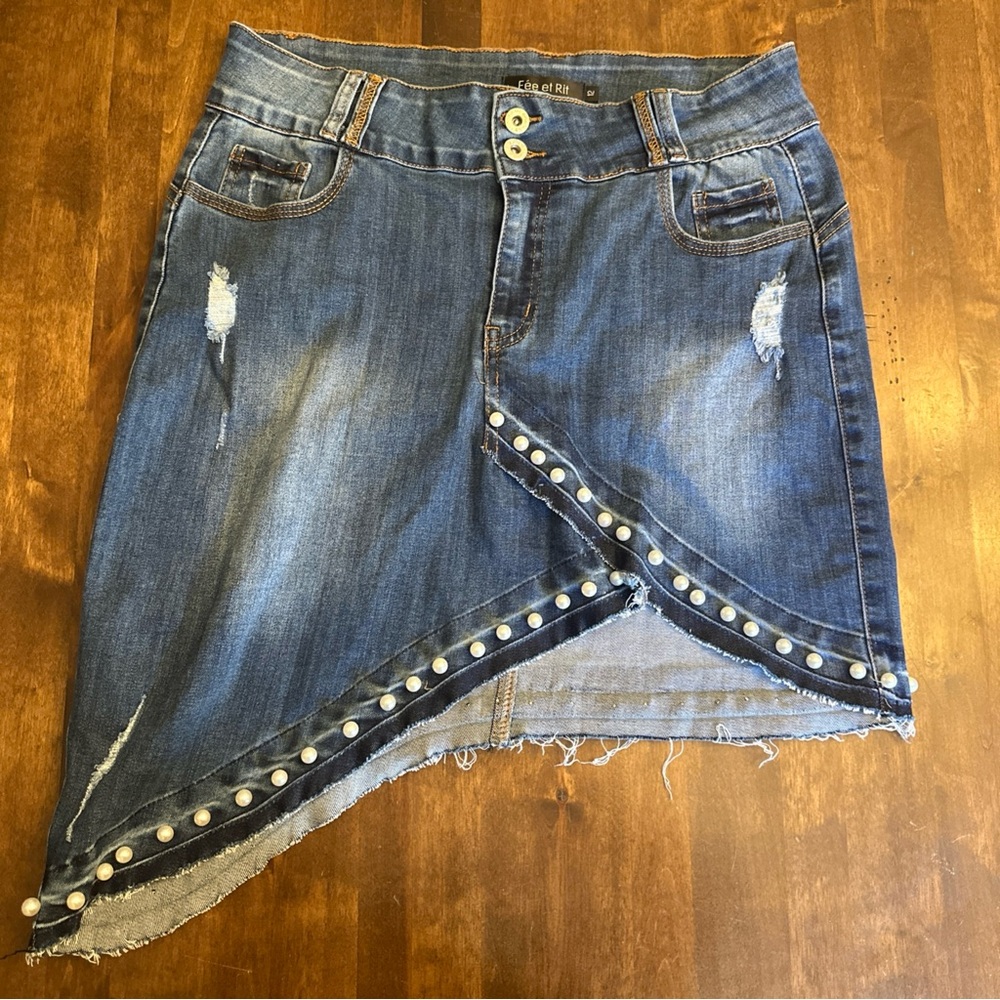 Fee et Rit Denim Skirt‎ 12 Distressed Pearls Asymetrical Western Ranch Party